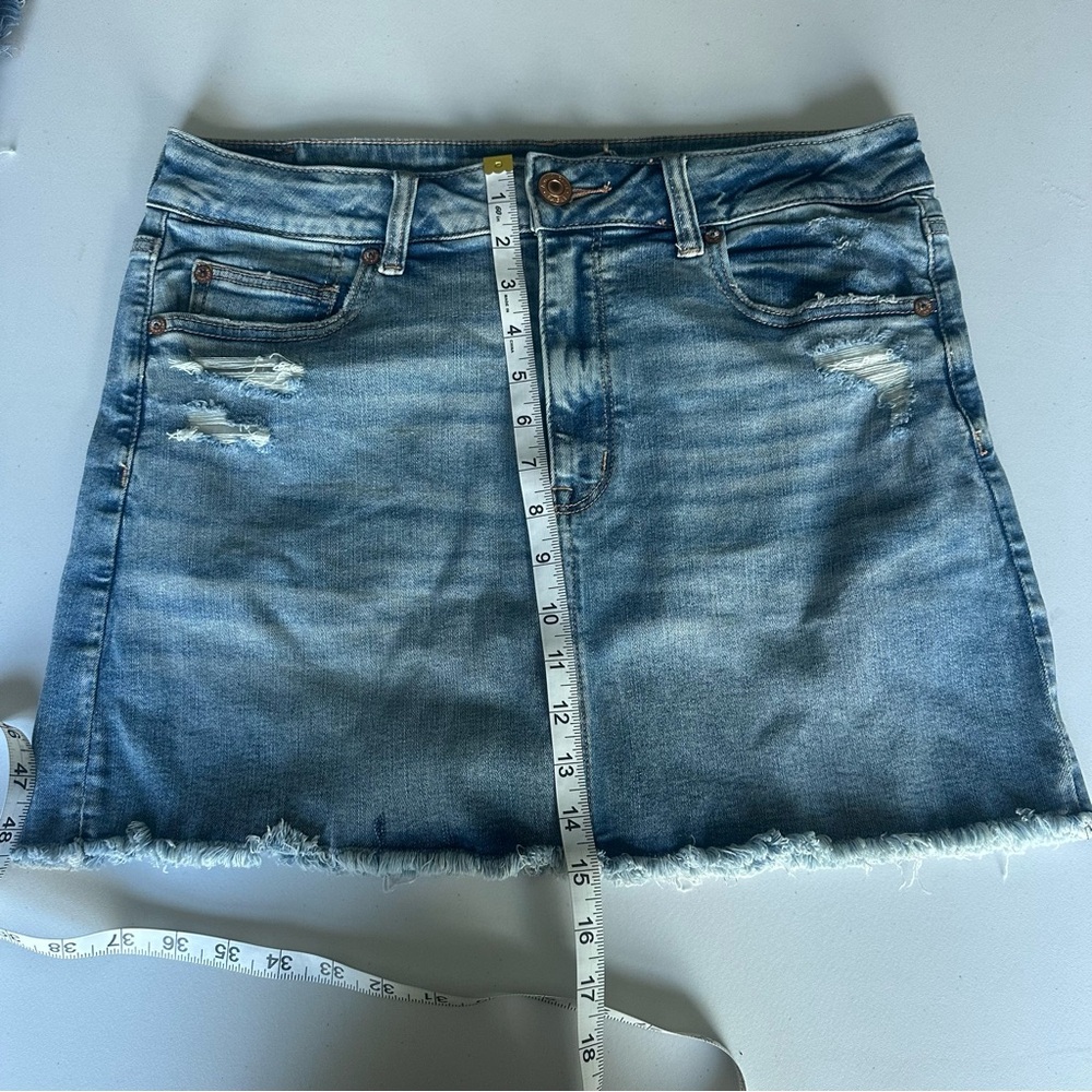 American Eagle Denim Mini Skirt Size 12 NWOT Raw Hem - Picture 7 of 7
